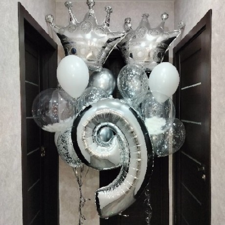 Композиция из шаров на 9 лет "Серебро"